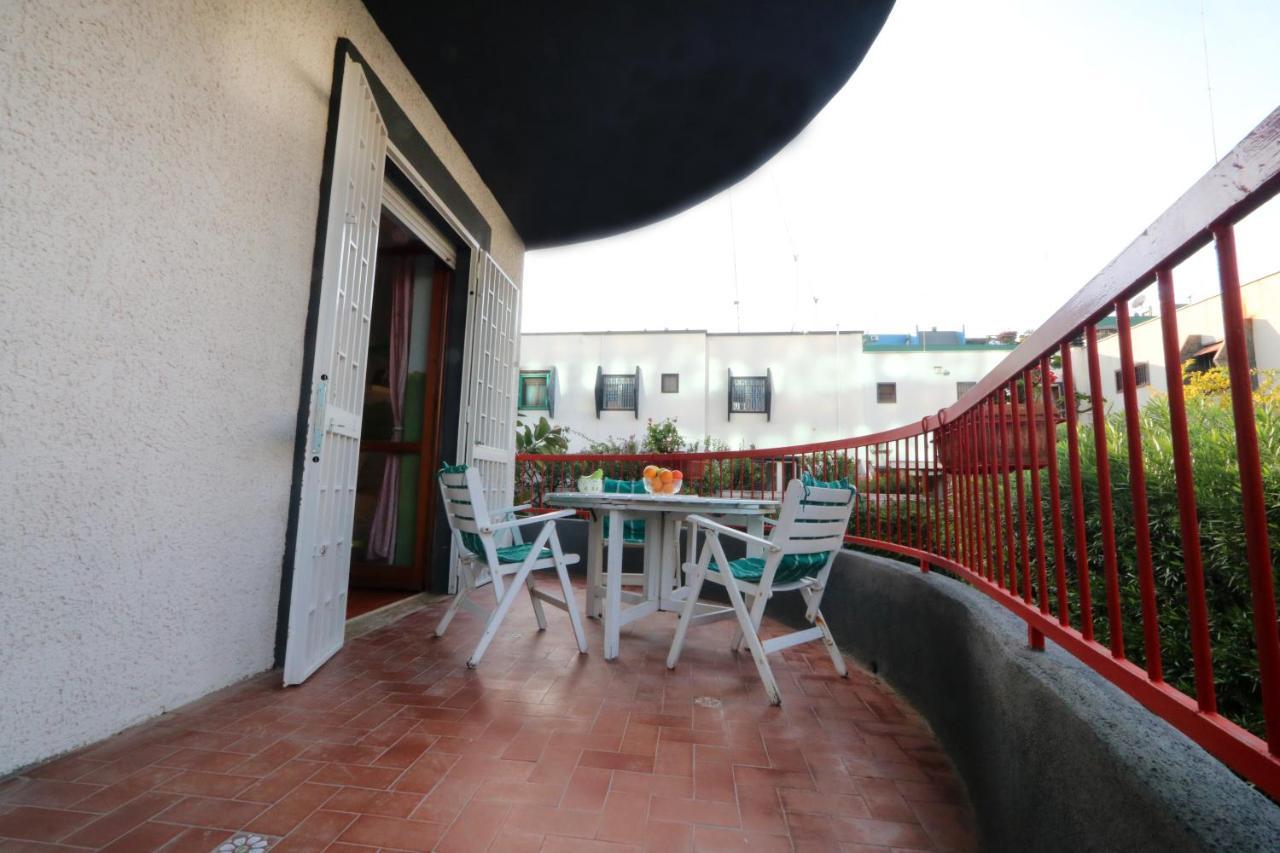 Bari Suite Apartment Barone 12 Free Parking المظهر الخارجي الصورة