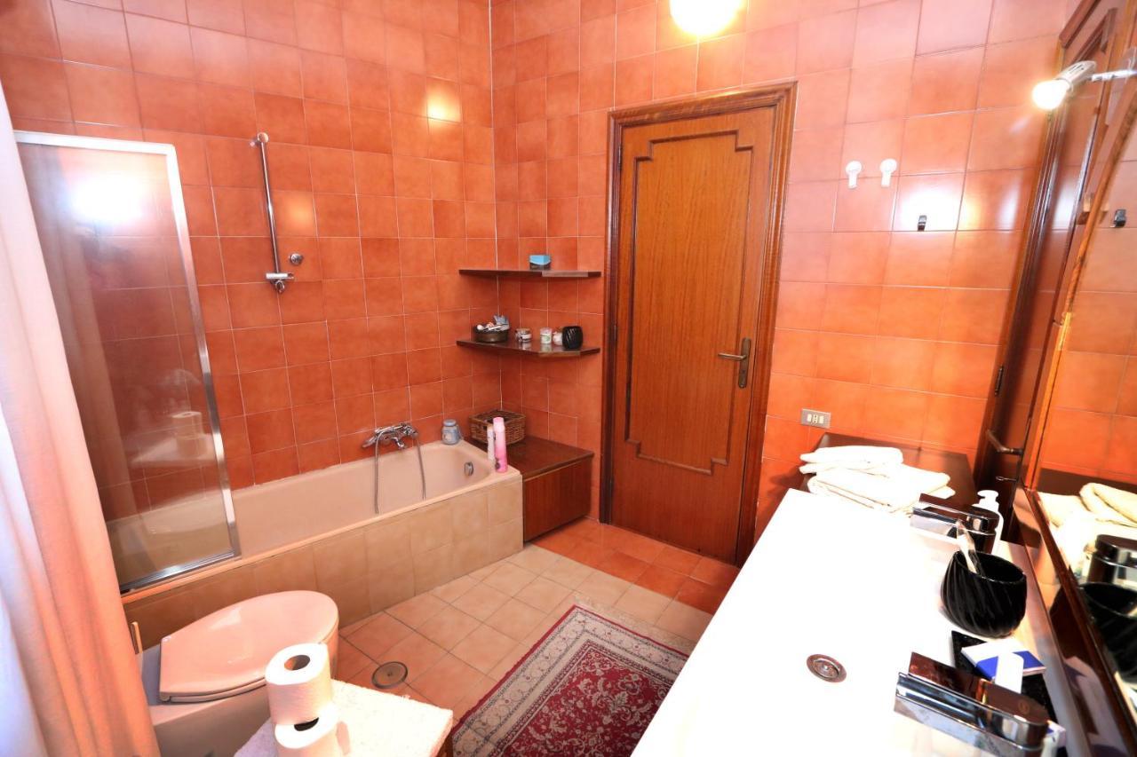 Bari Suite Apartment Barone 12 Free Parking المظهر الخارجي الصورة